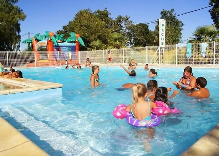 Avec Terrasse A Saint-sornin Pour 4 Personnes - Api-1-52-414 * Saint-Sornin (Charente-Maritime)